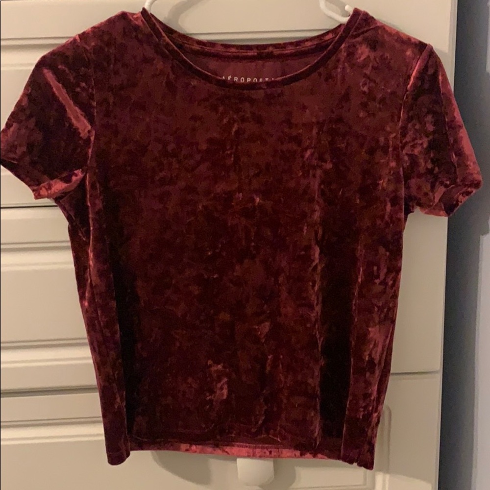 Aeropostale Red cropped velvet shirt